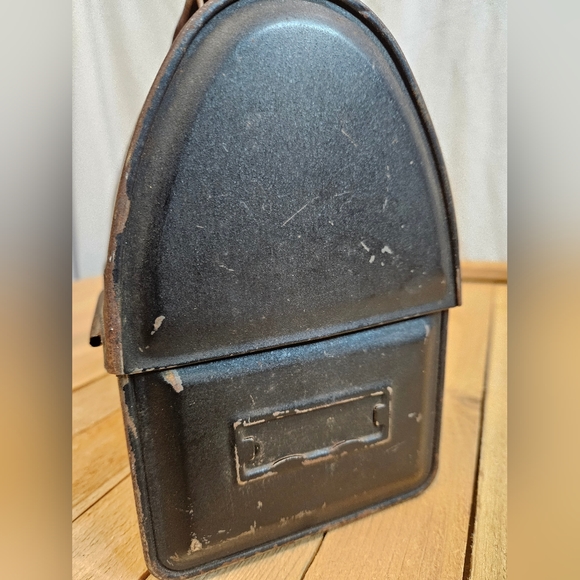 DOME TOP LUNCH BOX - CIRCA 1940 - PATENTS PENDING - THERMOS CLIP - NICE PATINA - Picture 6 of 15